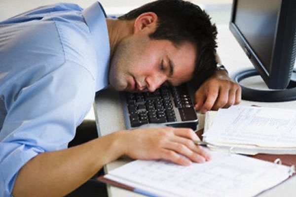 10 hábitos que te hacen lucir poco profesional