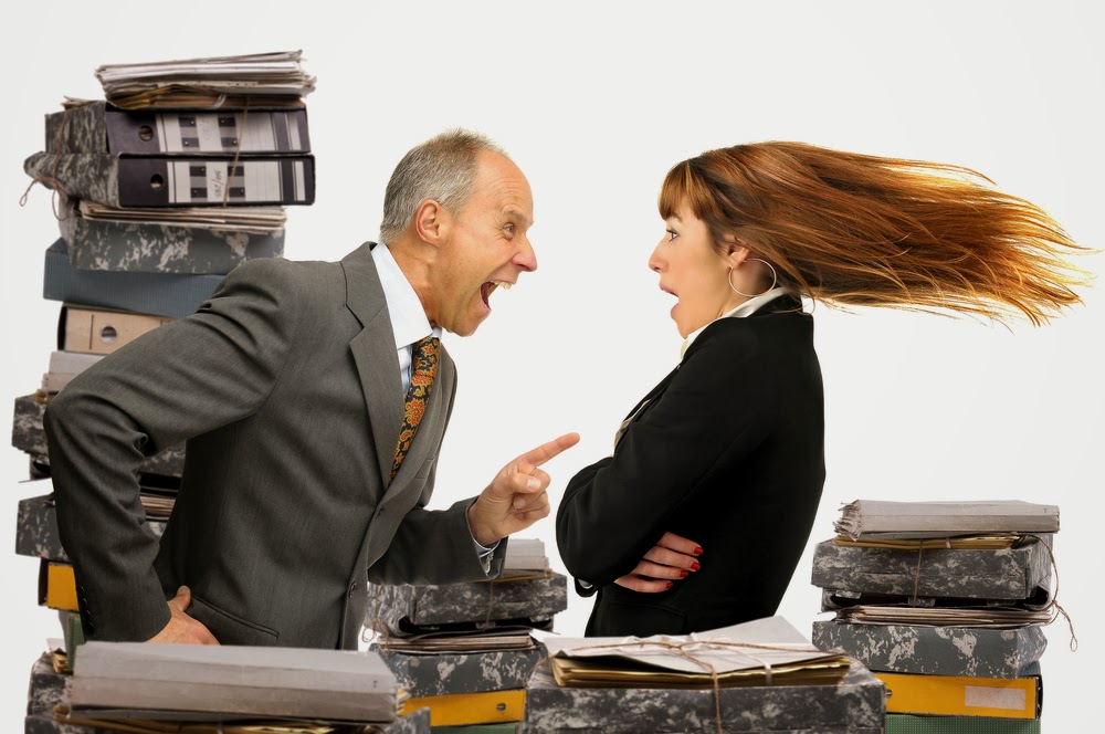 4 formas de impresionar a tu jefe cuando es duro contigo